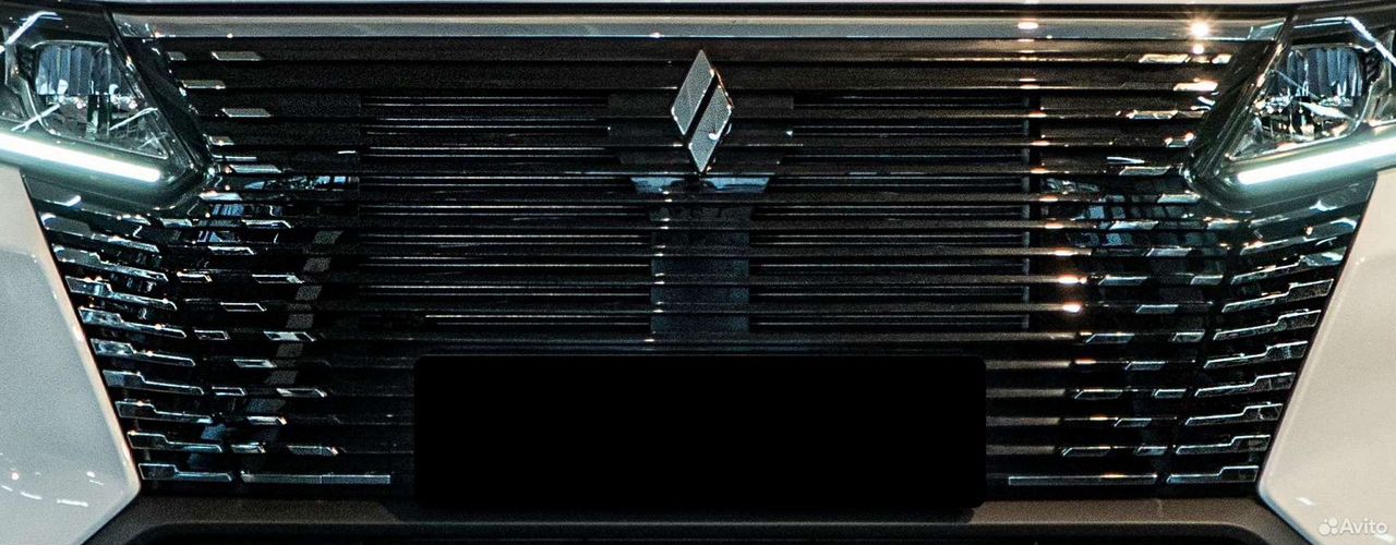 Решетка радиатора Livan X6 Pro
