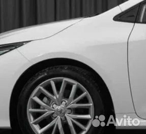 Переднее левое крыло Toyota Corolla