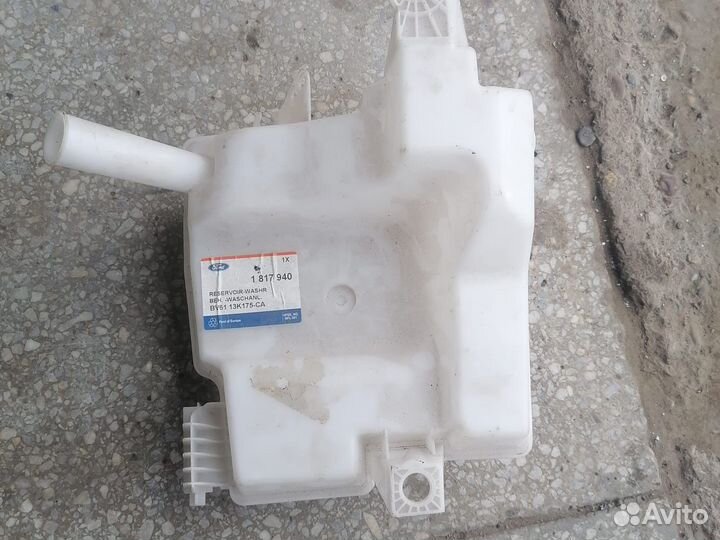 Бачок омывателя ford focus 3