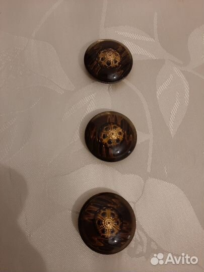 Пуговицы для верхней одежды