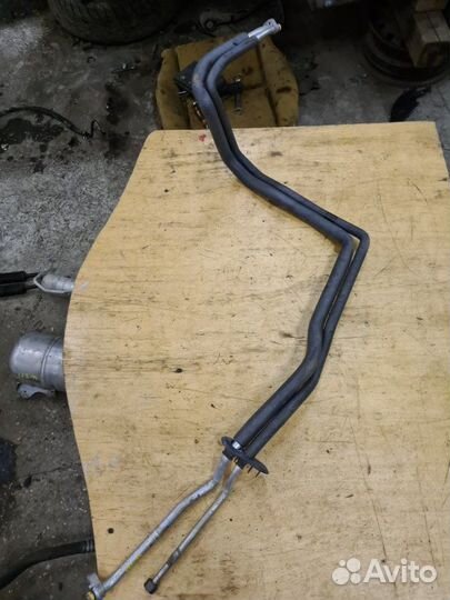 Трубка кондиционера Mercedes-Benz S-Klass седан