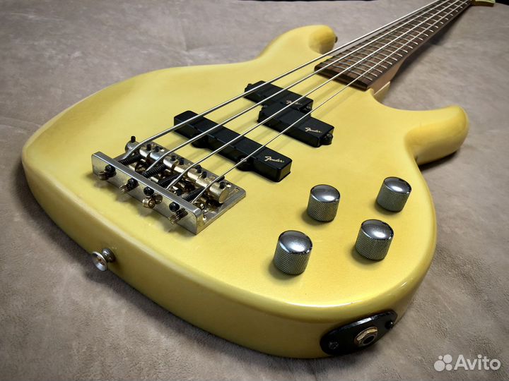 Бас-гитара Fender Jazz Bass Special Япония