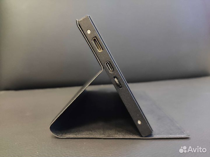 Универсальный сенсорный монитор