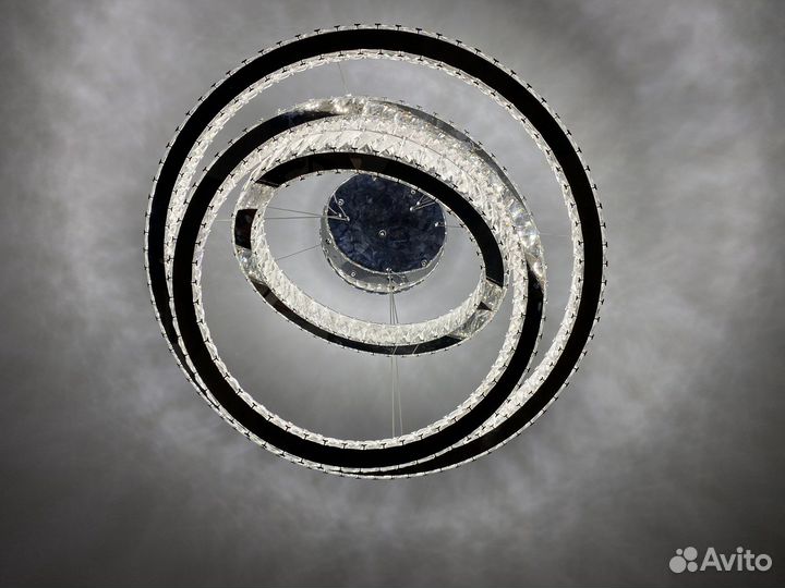 Люстра хрустальная