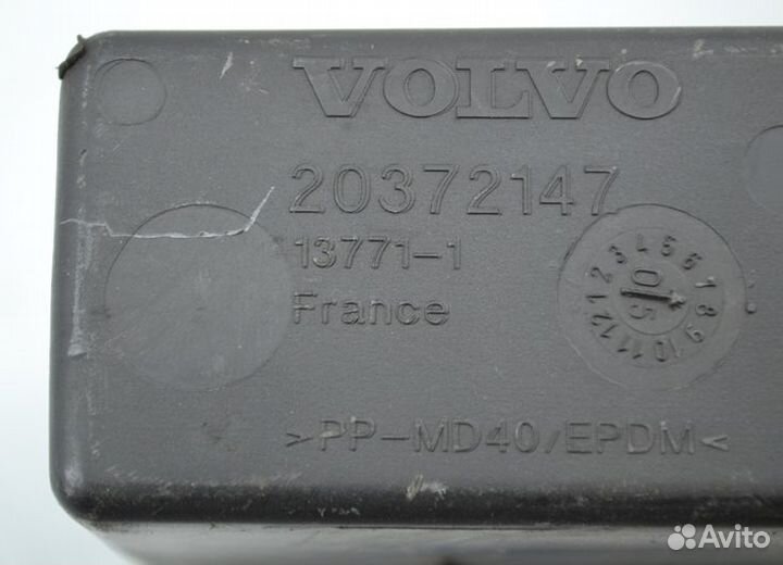 Ящик в торпеде, открытый volvo FH12 1-seeria (01.9