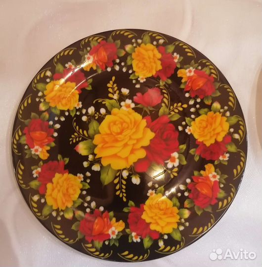 Большая тарелка блюдо