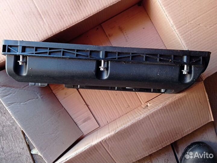 Клапанная крышка