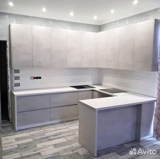 Кухонный гарнитур на заказ. Долговечные материалы