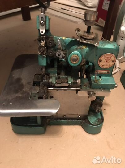 Швейная машина 1022М класса