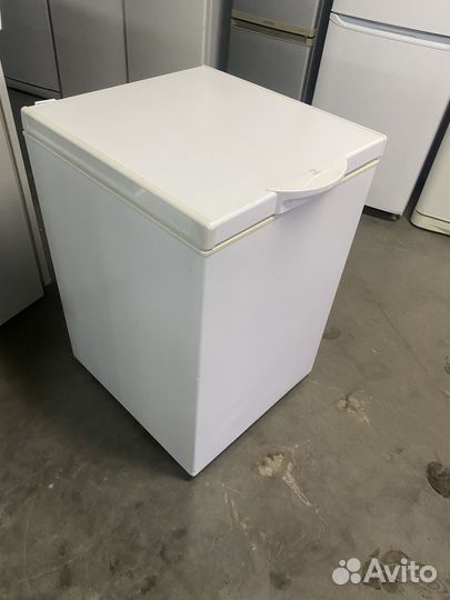Морозильная камера Indesit (Ларь ) 140л