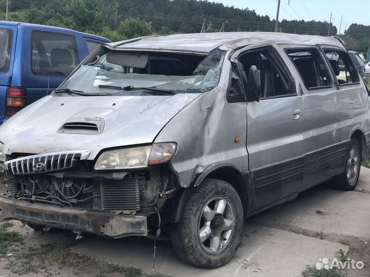 Hyundai starex h1