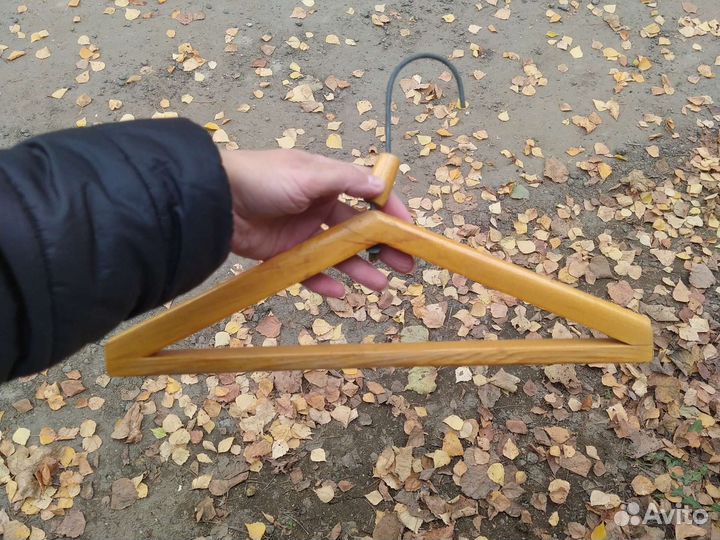 Вешалки деревянные и железные СССР