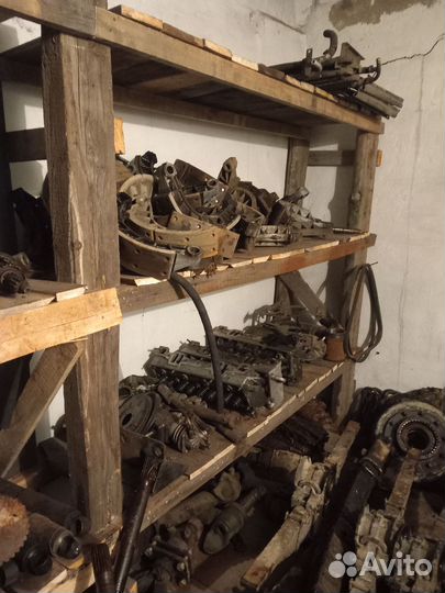 Запчасти на зил,газ,урал