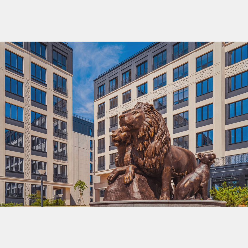 2-к. квартира, 138,7 м², 1/8 эт.