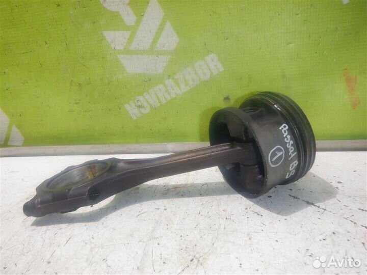 Поршень с шатуном Фольксваген Пассат Б5