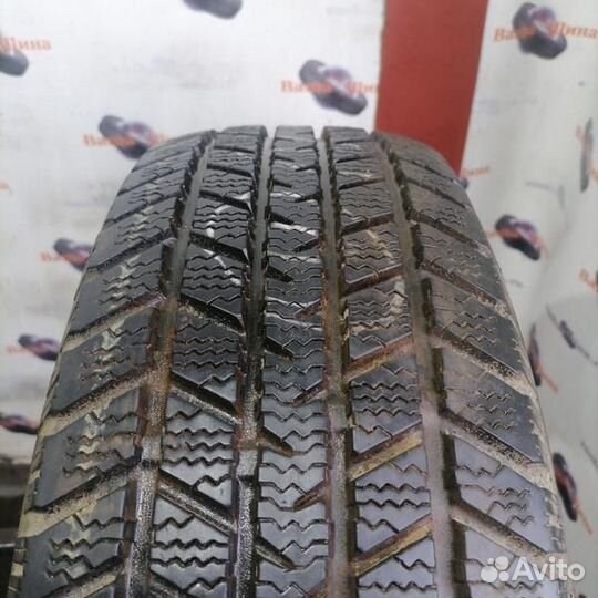 Dextero DWT-1 205/60 R16