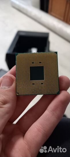 Процессор Ryzen 7 2700
