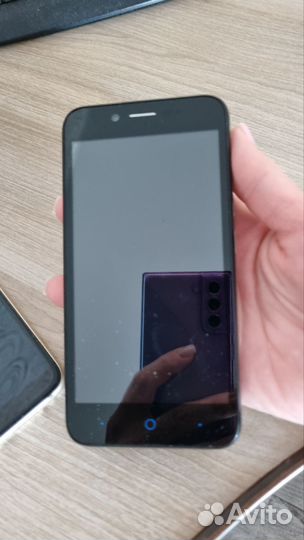 Samsung Galaxy A50, 4/64 ГБ