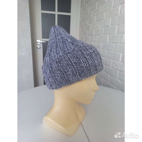 Шапка женская вязаная