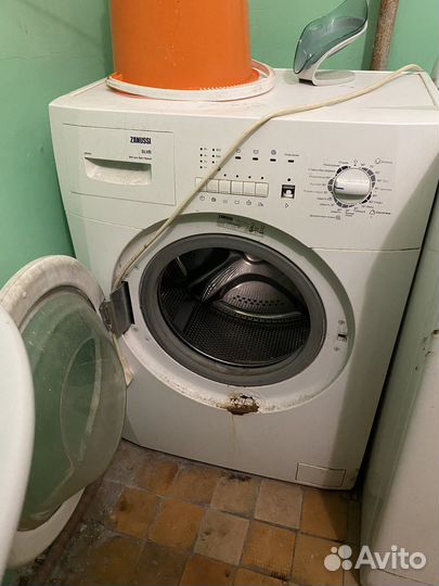 Стиральная машина с вертикальной загрузкой