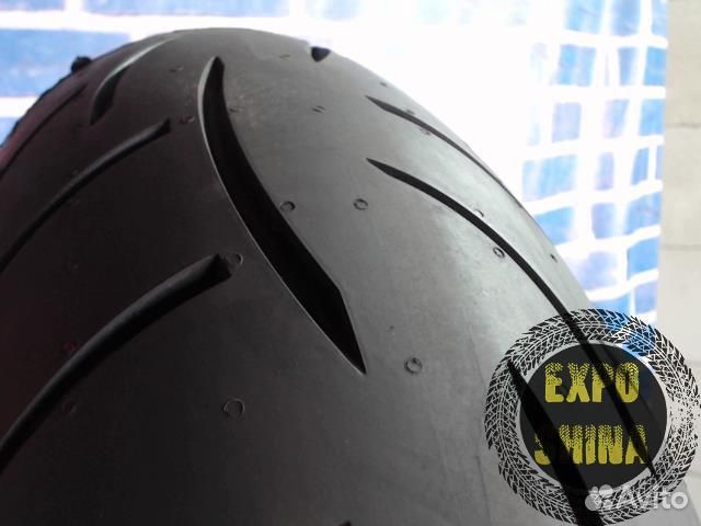 Мотошина Metzeler Roadtec Z8 Interact 180 55 R17