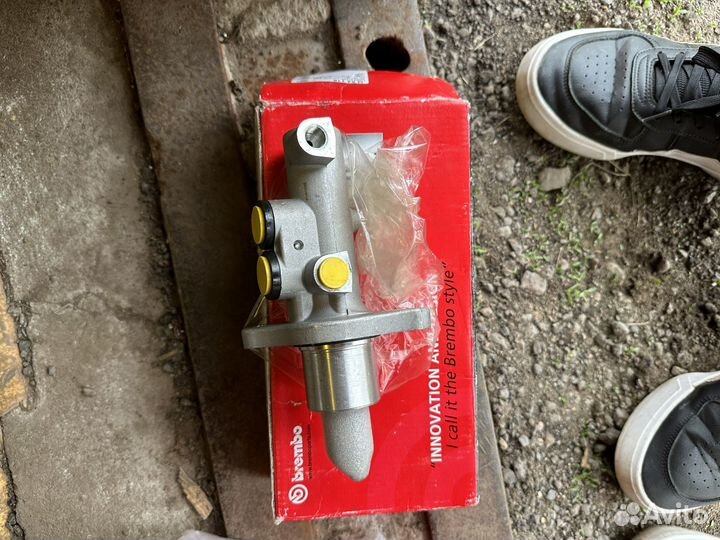 Главный тормозной цилиндр brembo на ford focus 2