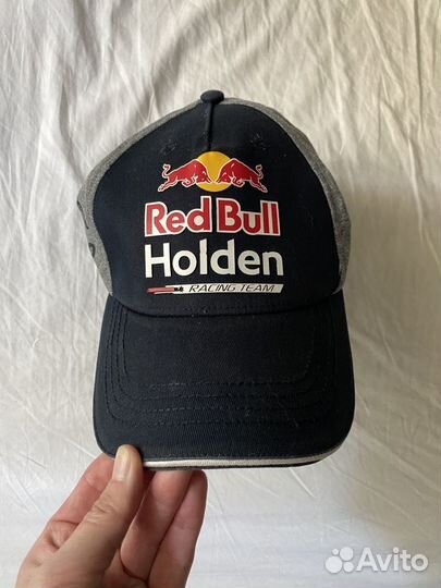 Бейсболка red bull holden racing team