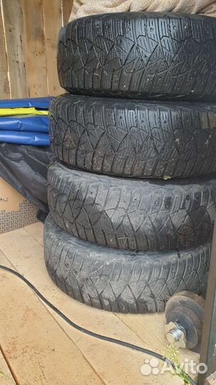 Dunlop Ice Touch 195/65 R15