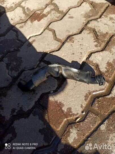 Ауди A6C5 2.5TDI патрубок 059 103 221D оригинал