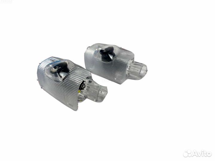 Проекция логотипа на двери toyota LC 200 E6494