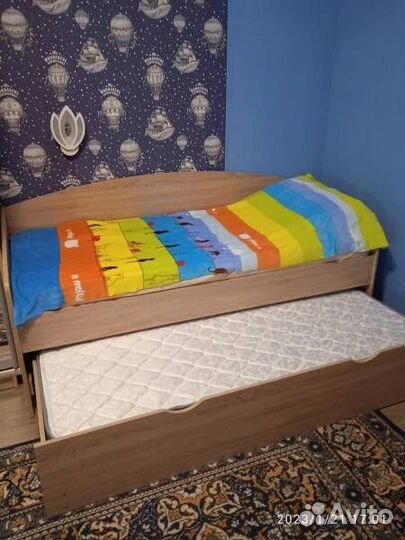 Детская кровать с выкатным местом для 2-х детей