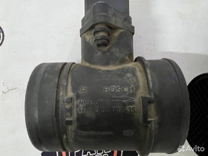 Датчик массового расхода воздуха Porsche Cayenne