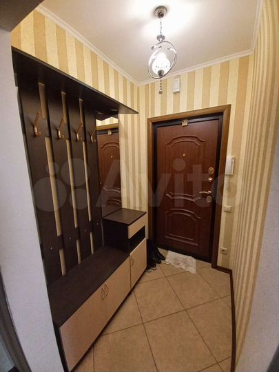 1-к. квартира, 40 м², 8/10 эт.