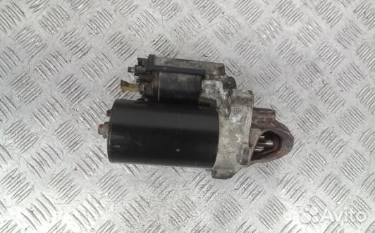 Стартер бензиновый audi A8 D3 (LNT04DF01)