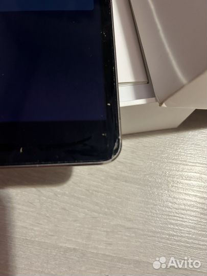 iPad mini 4 cellular 64gb