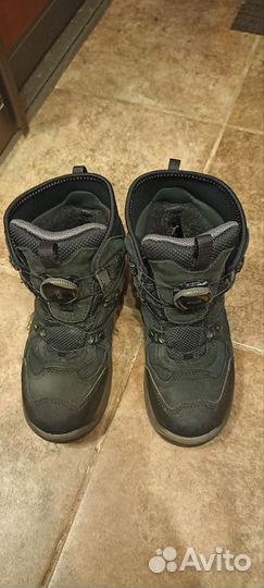 Ботинки зимние ecco boa