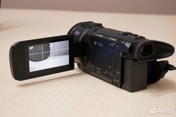 Panasonic HC VXF1