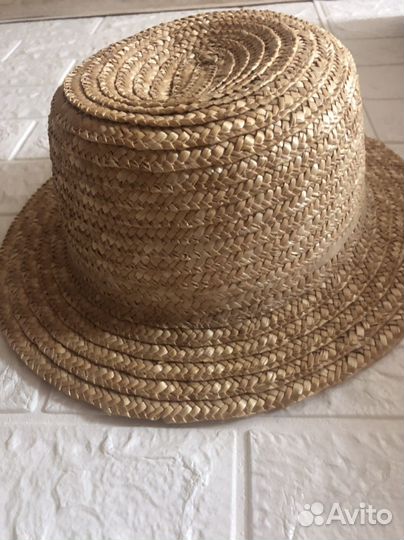Шляпа женская соломенная