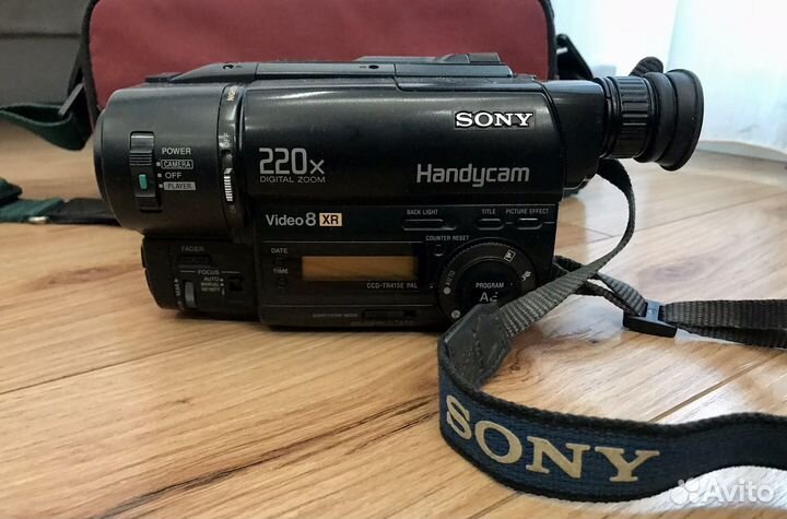 Видеокамера Sony Handycam. Video 8