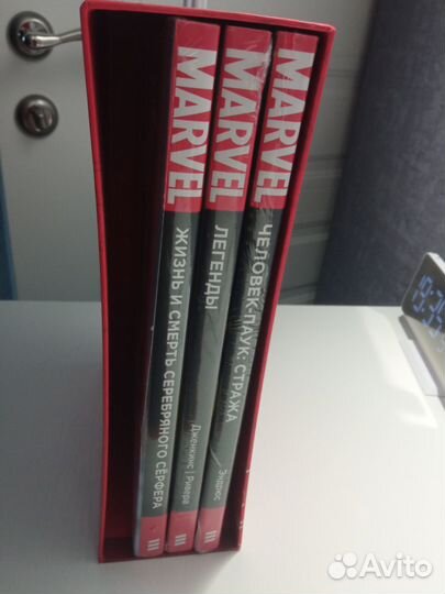 Марвел комиксы 3 тома. Избранное + слипкейс