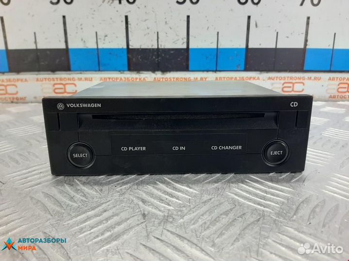 CD-чейнджер Volkswagen Bora 2004 pusto
