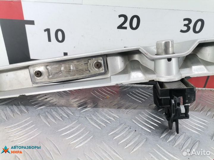 Ручка крышки багажника Opel Zafira (A) 2002