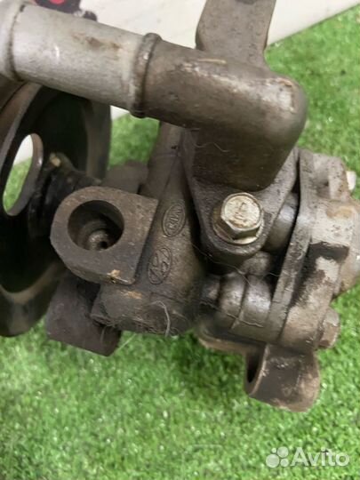 Насос гур Kia Cerato 1 LD 1.6 G4ED