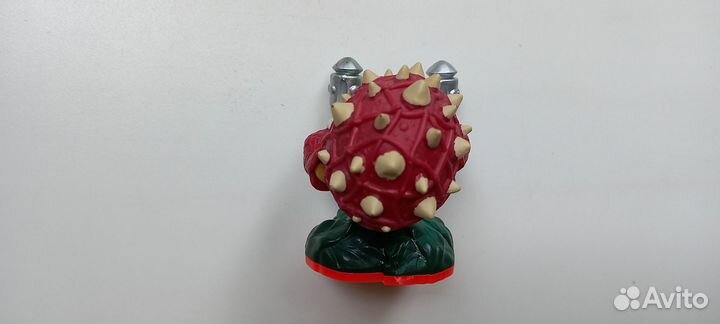 SkylanderS: Trap Team (жизнь) 4U