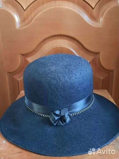 Шляпа женская фетровая