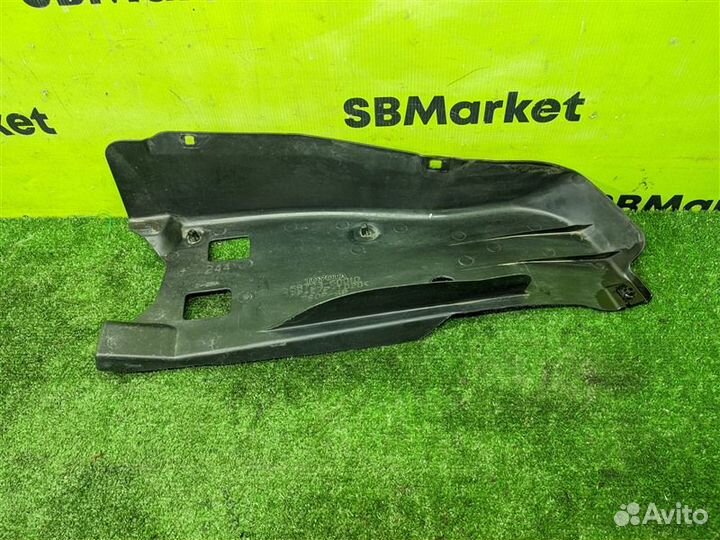 Защита бампера задняя правая Lexus Lx570 URJ201