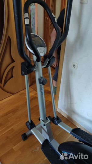 Эллиптический тренажер body sculpture be 6700