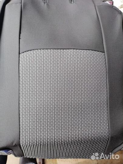 Чехлы на renault sandero с 11года