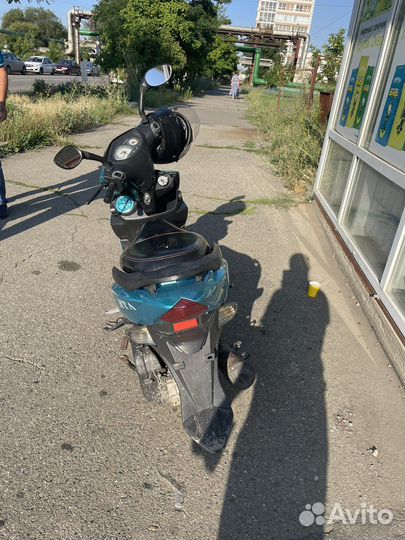 Продаю 2 скутера