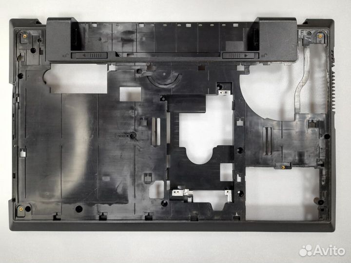 Корпус нижняя часть BA81-14260A BA75-03228A